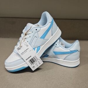 Reebok Kids Sneakers in White and Light Blue
